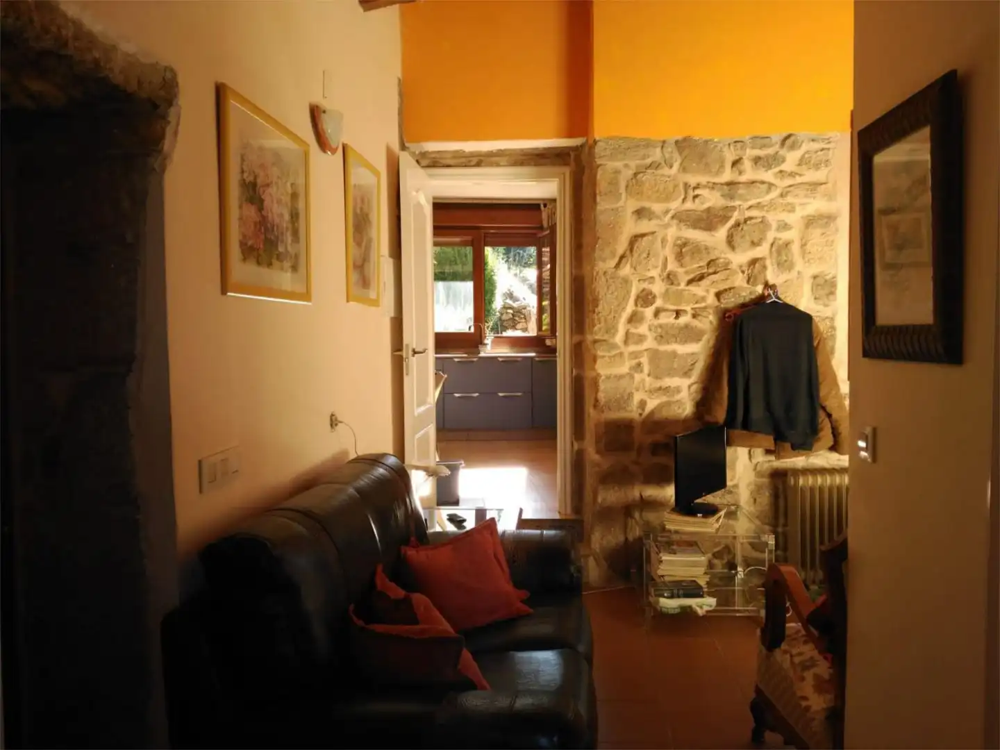 Casa o xalet en venda en Crecente amb Jardí privat, Traster i Moblat