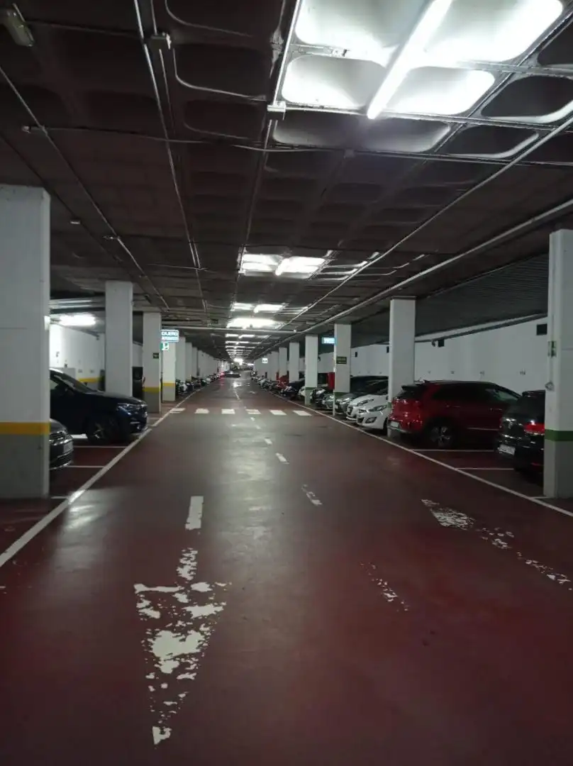 Garatge en venda a Avenida de Pedro Barrié de la Maza, 10, Monte Alto - Zalaeta - Atocha Aparcament de Garatge en venda en A Coruña Capital