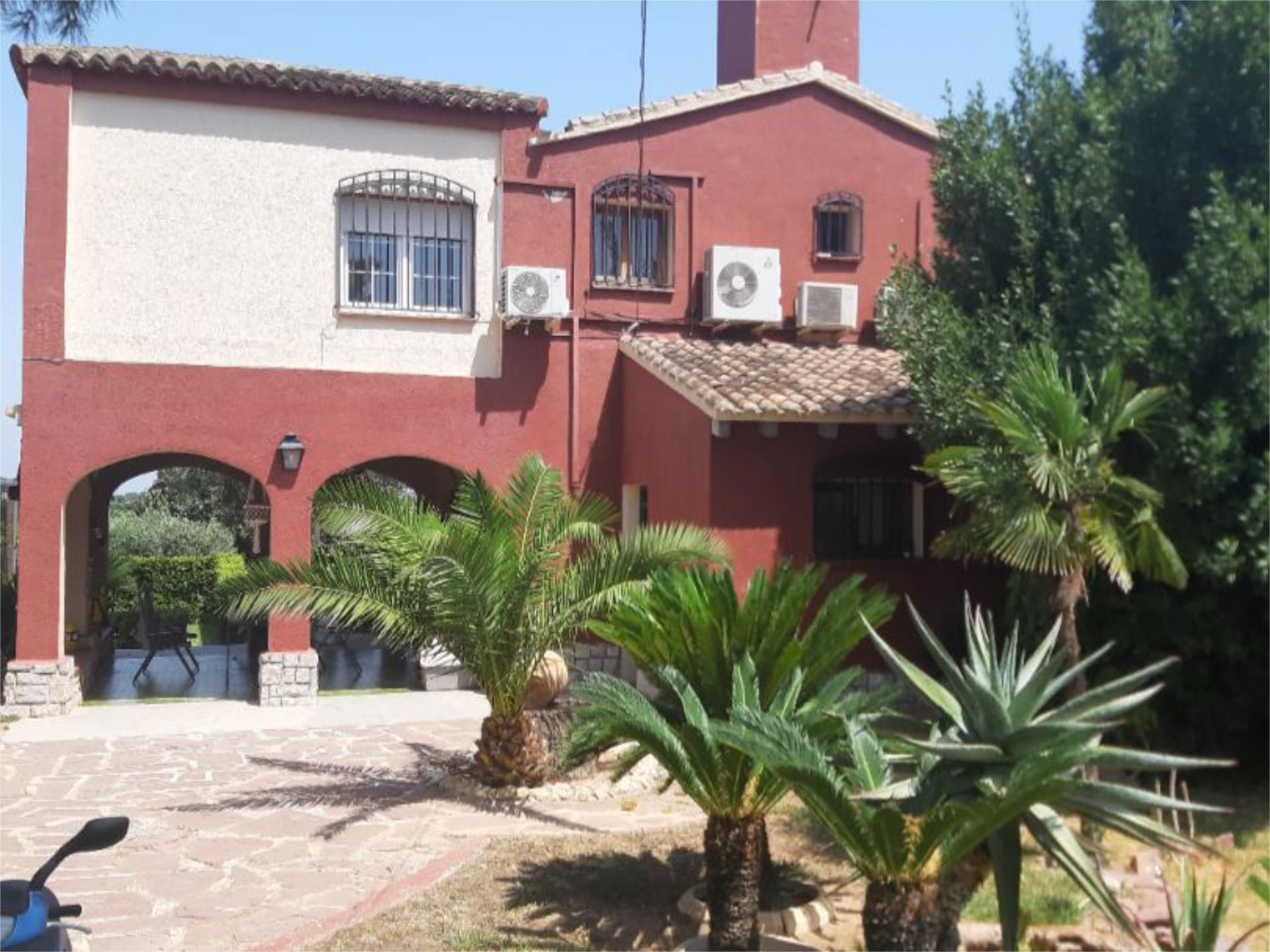Vista exterior de Pis en venda en Corbera amb Aire condicionat, Calefacció i Jardí privat