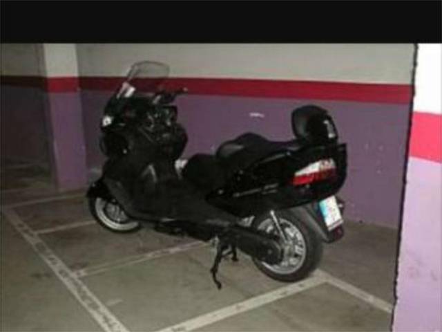 Garaje en Alquiler en Calle Siglo XIX, 4 en Velilla de San Antonio