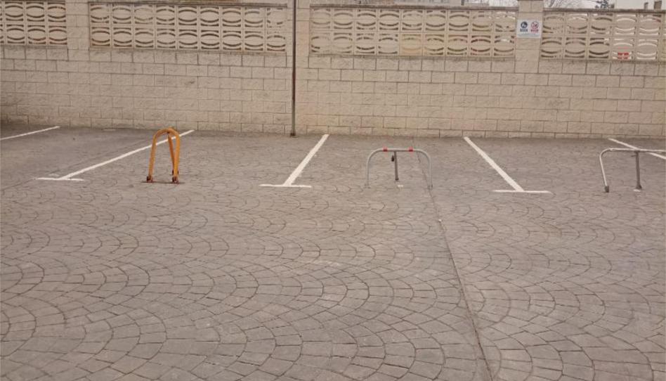 Foto 1 de Garaje de alquiler en Carrer del Catamarà, 3, Les Bassetes - El Marjal, Alicante