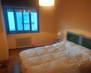 Bedroom of Flat to share in Poio  with Terrace