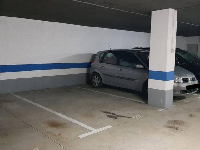 Garaje en Venta en Calle Castillo de Mequinenza, 5 en Arcosur