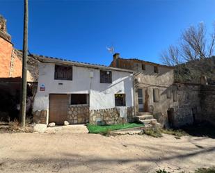 Vista exterior de Casa adosada en venda en Narboneta amb Jardí privat, Parquet i Moblat