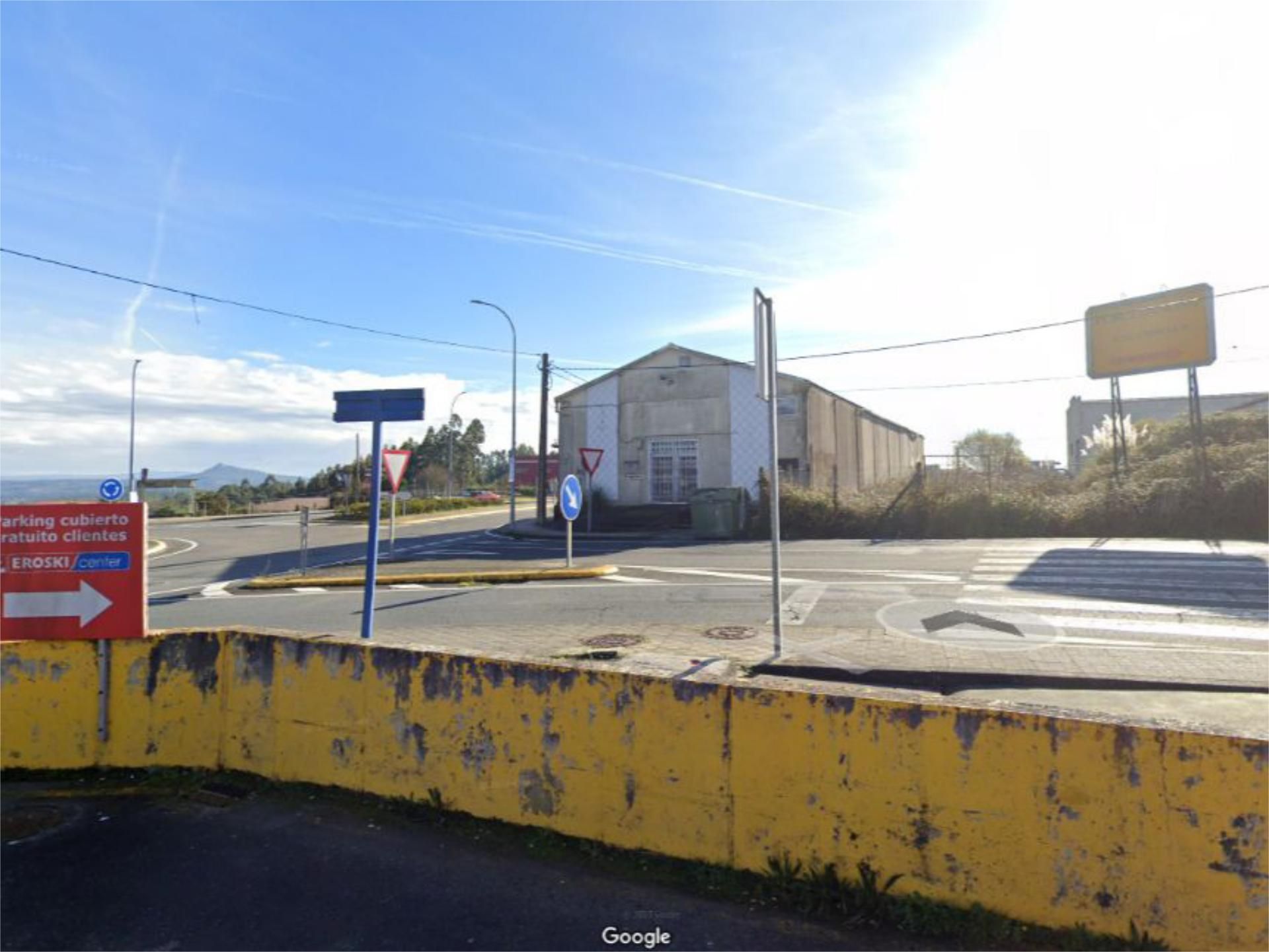 Exterior view of Industrial buildings for sale in Teo