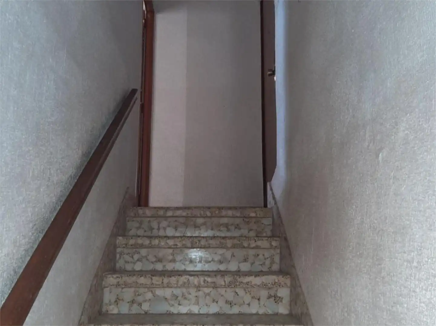Wohnung zum Verkauf in Los Yébenes mit Privatgarten, Terrasse und Balkon