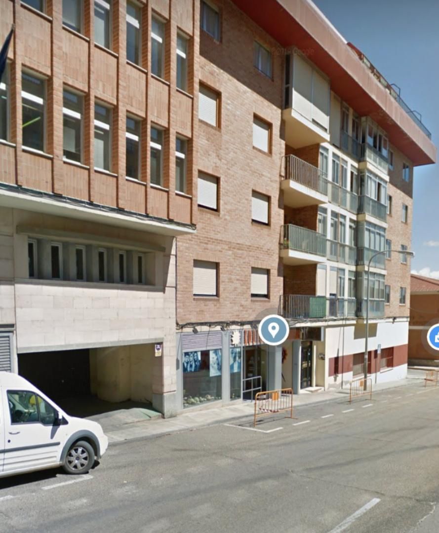 Garage for sale in Calle Santa Teresa de Jesús, 9, Polideportivos Asperon - Mariano Vicen Garage for sale in Calle Santa Teresa de Jesús, 9, Polideportivos Asperon - Mariano Vicen