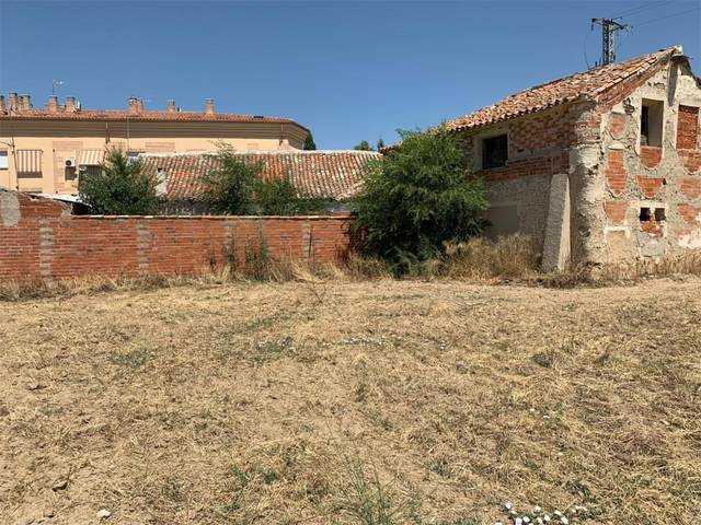 Terreno en Venta en Calle de Morera, 4 en Carranque