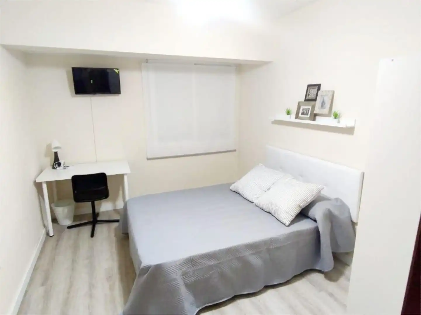 Habitación en Calle Infanta Doña María, 54, Ciudad Jardín - Zoco Habitación de Piso para compartir en Córdoba con Aire acondicionado, Calefacción y Parquet