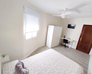 Bedroom of Flat to share in  Córdoba Capital  with Air Conditioner, Heating and Parquet flooring