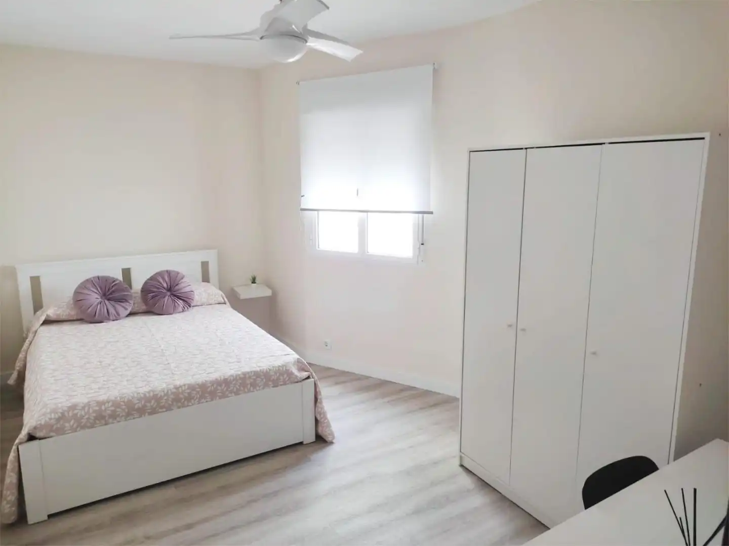 Habitación en Calle Infanta Doña María, 54, Ciudad Jardín - Zoco Habitación de Piso para compartir en Córdoba con Aire acondicionado, Calefacción y Parquet