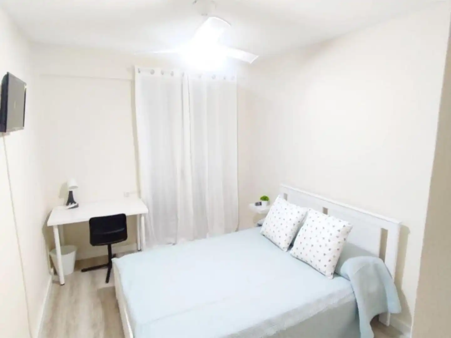 Habitación en Calle Infanta Doña María, 54, Ciudad Jardín - Zoco Habitación de Piso para compartir en Córdoba con Aire acondicionado, Calefacción y Parquet