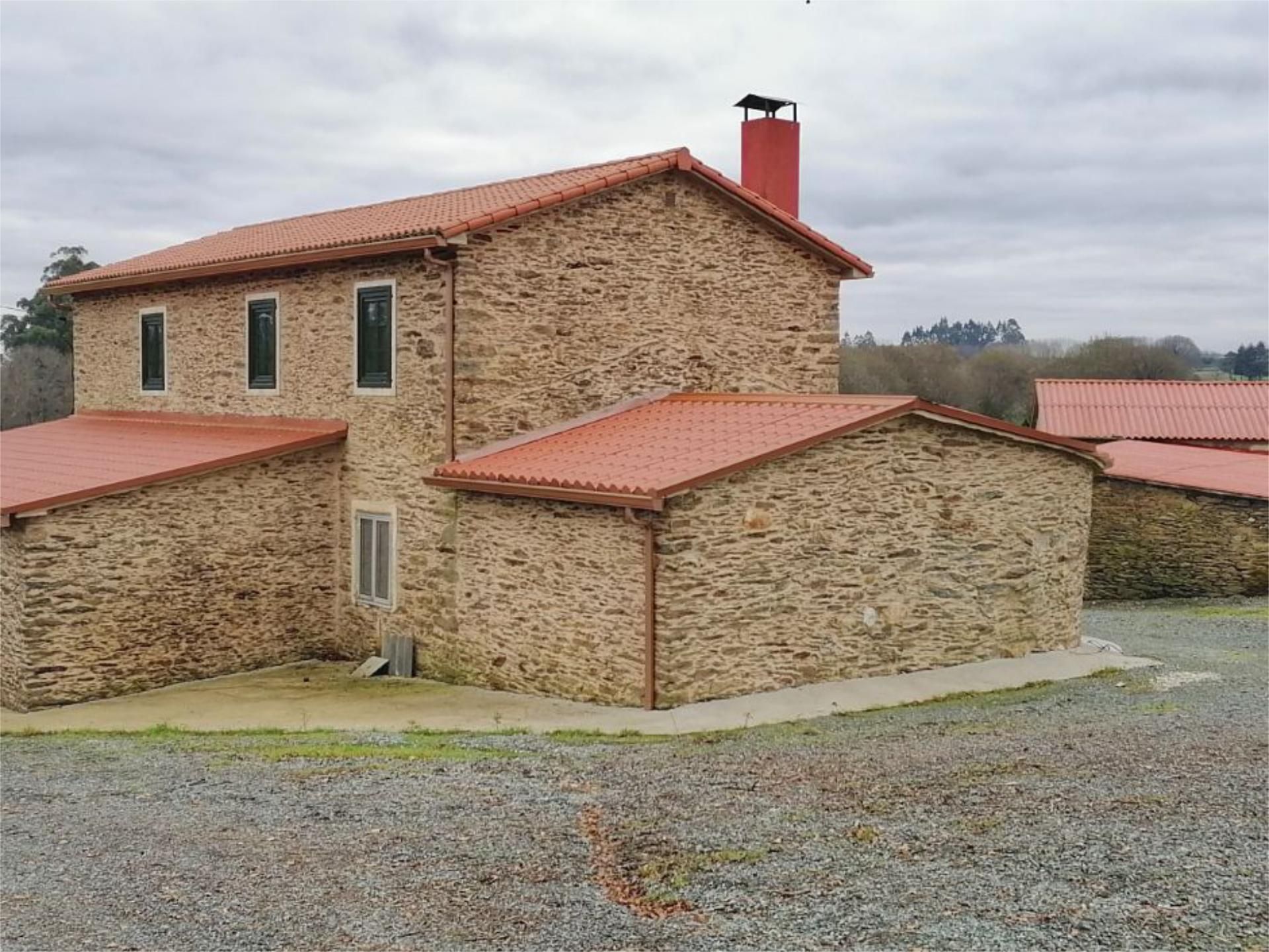 Vista exterior de Casa o xalet en venda en O Pino 