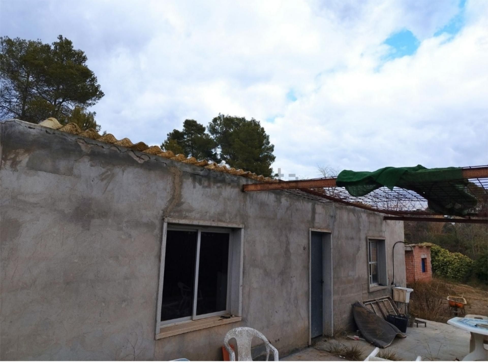 Vista exterior de Finca rústica en venda en Els Hostalets de Pierola amb Jardí privat