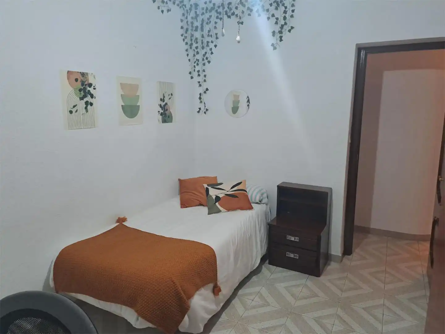 Piso en venta en Calle Manuel Rodríguez Alonso, 7, Triana Este Habitación de Piso en venta en Sevilla con Aire acondicionado, Terraza y Trastero
