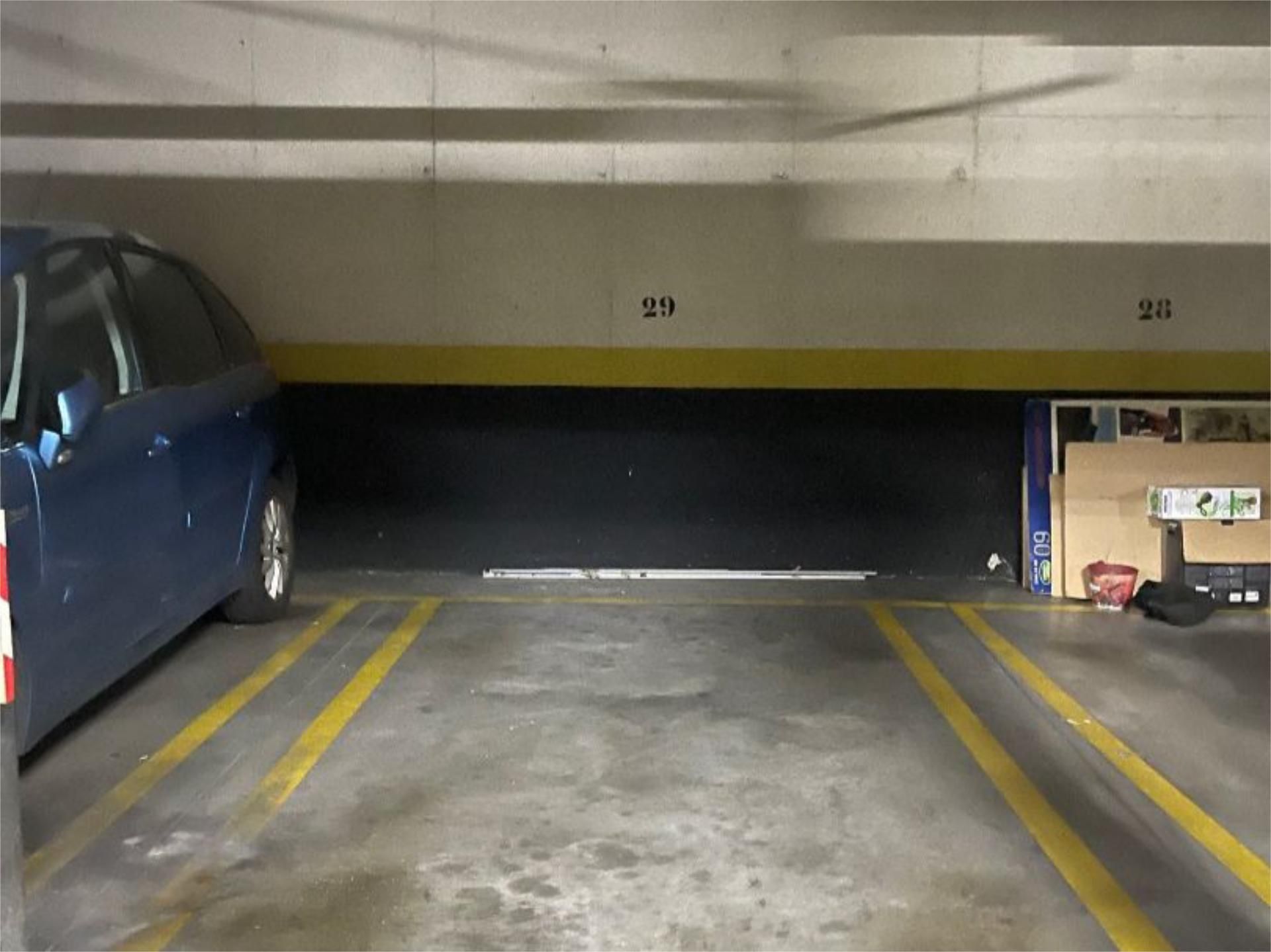 Parking of Garage for sale in  Madrid Capital