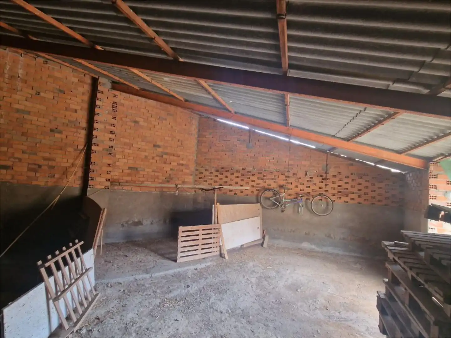 Planta baja en venta en Monfarracinos