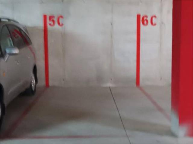 Garaje en Alquiler en Avinguda del Comtat de Fabraquer, 150 en Salafranca - Lloixa