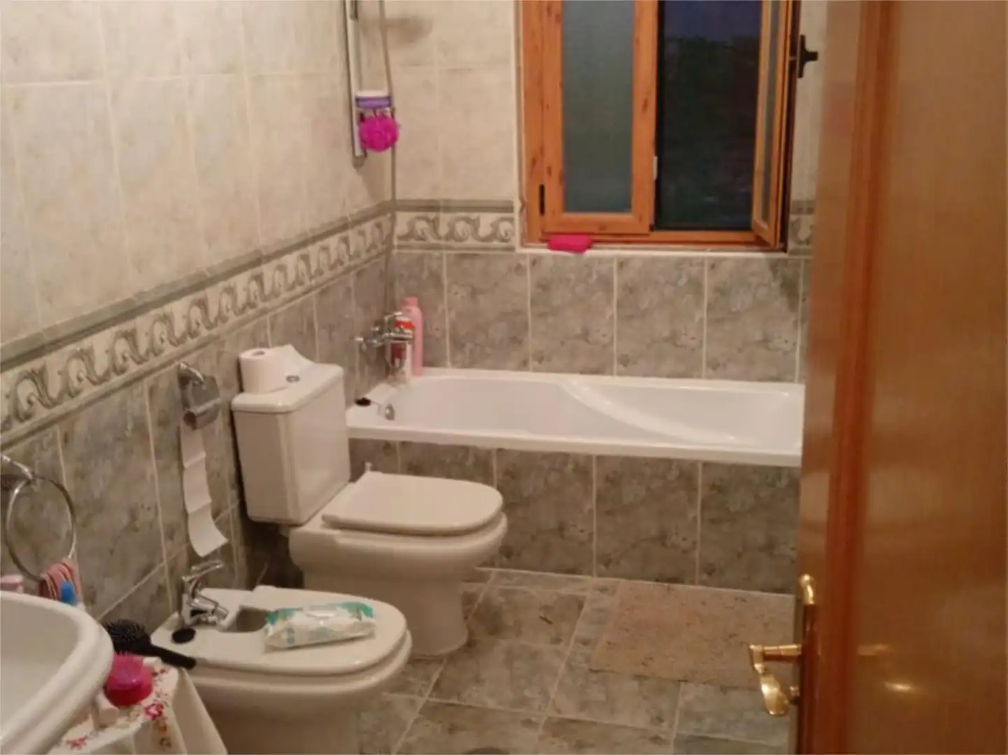 Wohnung zum Verkauf in Calle Fuente, 52, Carbajales de Alba Badezimmer von Wohnung zum Verkauf in Carbajales de Alba mit Heizung, Privatgarten und Terrasse