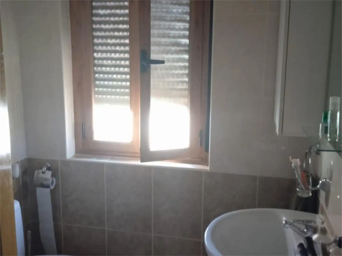 Wohnung zum Verkauf in Calle Fuente, 52, Carbajales de Alba Badezimmer von Wohnung zum Verkauf in Carbajales de Alba mit Heizung, Privatgarten und Terrasse