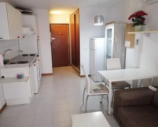 Cuina de Apartament en venda en Pineda de Mar amb Aire condicionat i Terrassa