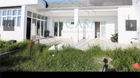 Foto 2 de Casa o xalet en venda a Camino Callejon de Los Maduros, 20, La Banda - Campo de Fútbol, Chiclana de la Frontera
