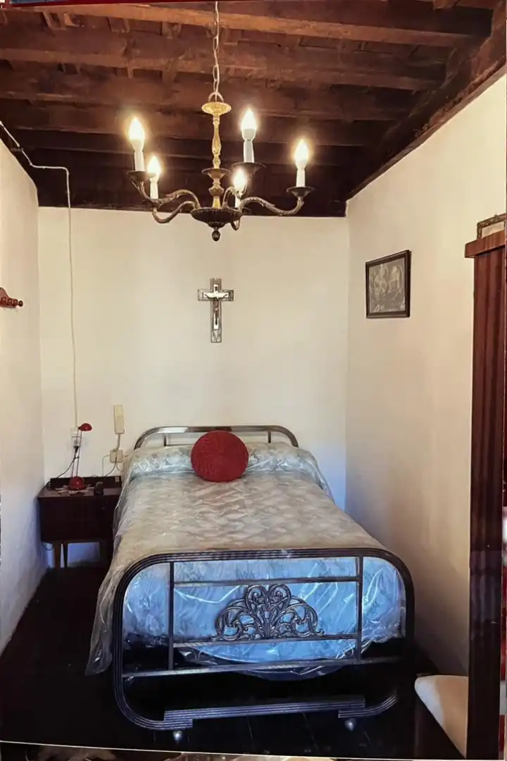 Dormitori de Casa adosada en venda en Polaciones amb Traster, Moblat i Balcó