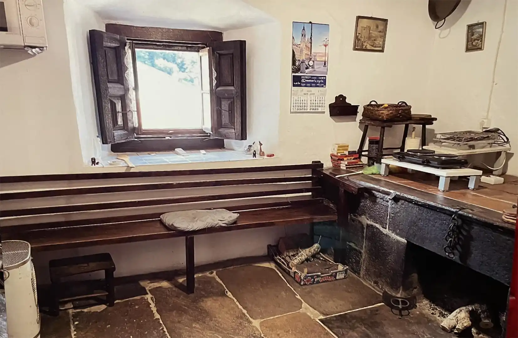 Cuina de Casa adosada en venda en Polaciones amb Traster, Moblat i Balcó