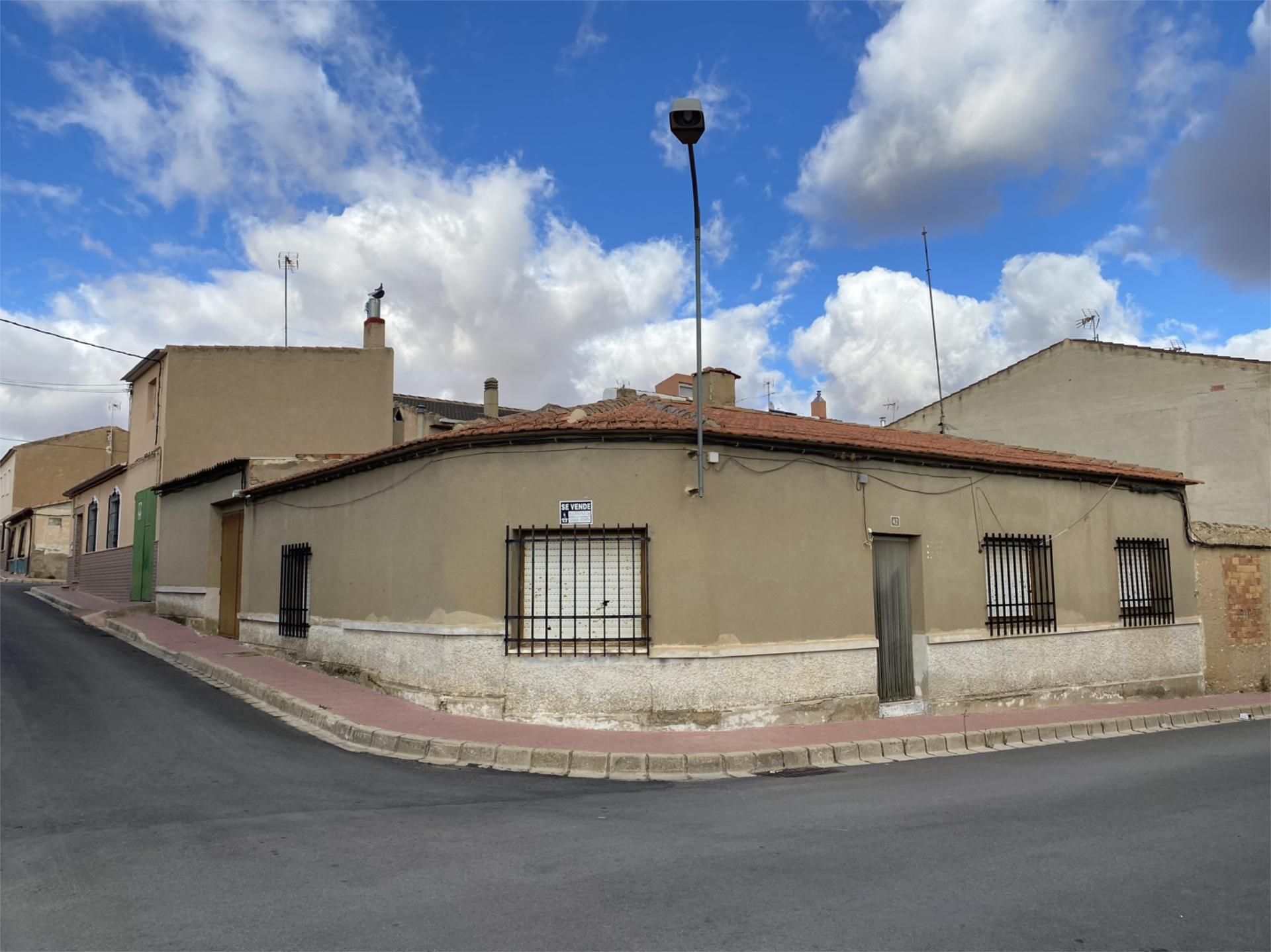 Pis en venda a Calle José Ramón Díez de Revenga, 42, Pozo Cañada Vista exterior de Pis en venda en Pozo Cañada amb Moblat