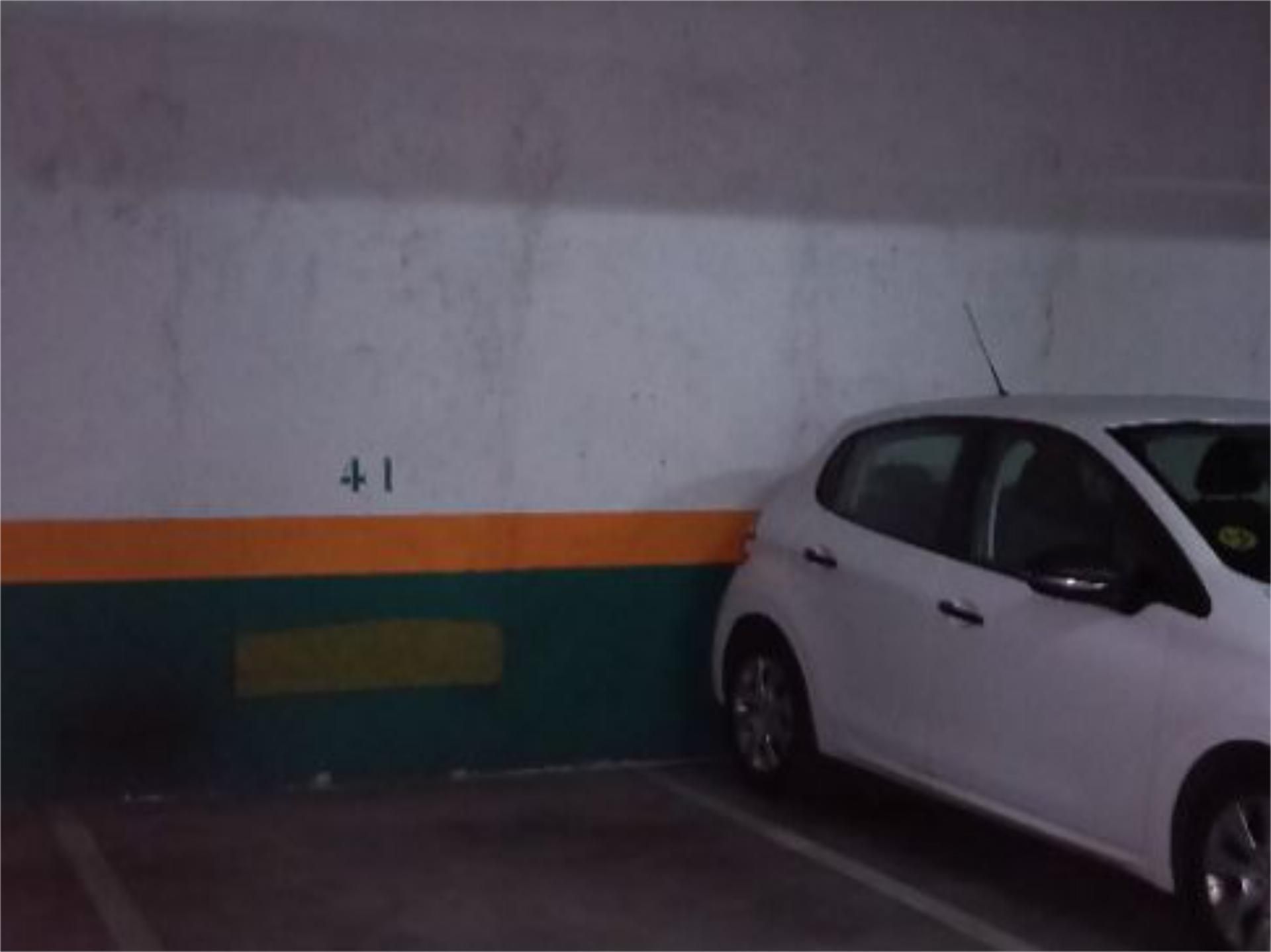 Garatge de lloguer a Avenida del Peru, 2, El Bercial