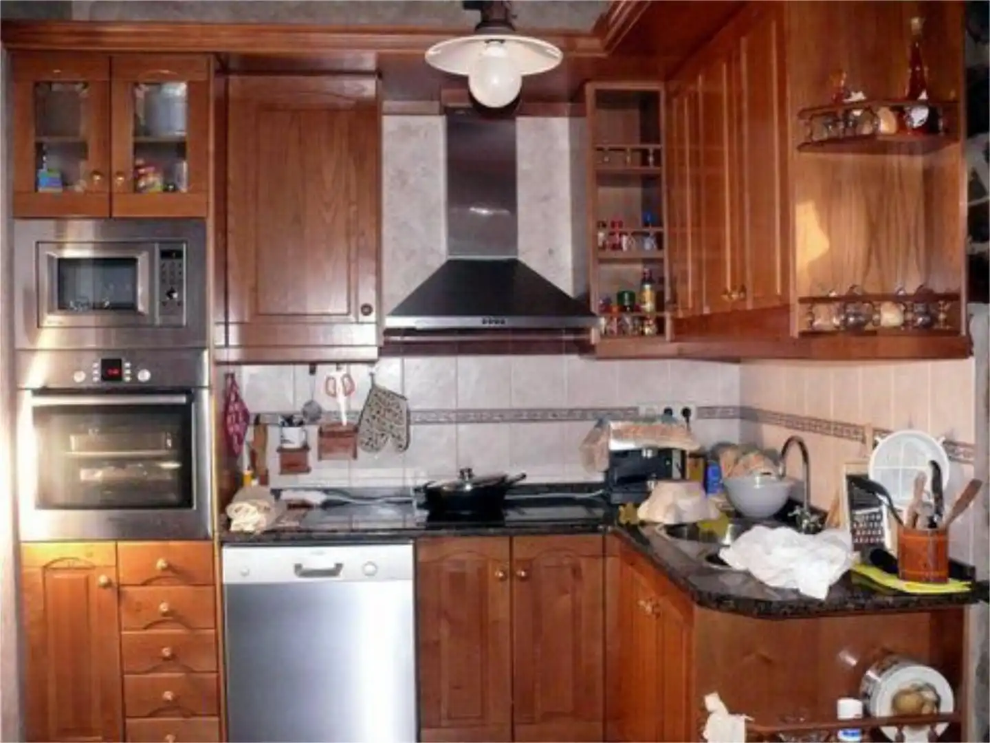 Casa adosada en venta en Rua de Curros Enriquez, 4, Navia de Suarna Cocina de Casa adosada en venta en Navia de Suarna con Aire acondicionado, Calefacción y Jardín privado