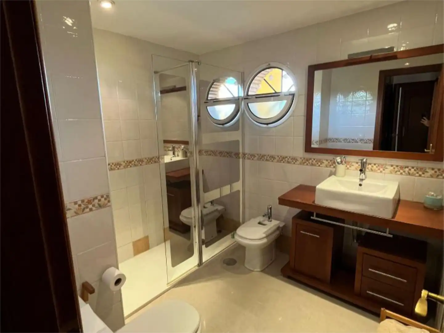 Bathroom of Detached homes for sale in Córdoba  with Air Conditioner, Heating and Terrace
