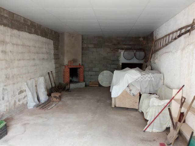 Garaje en Venta en Camino Almonacid, 8 en Alpartir