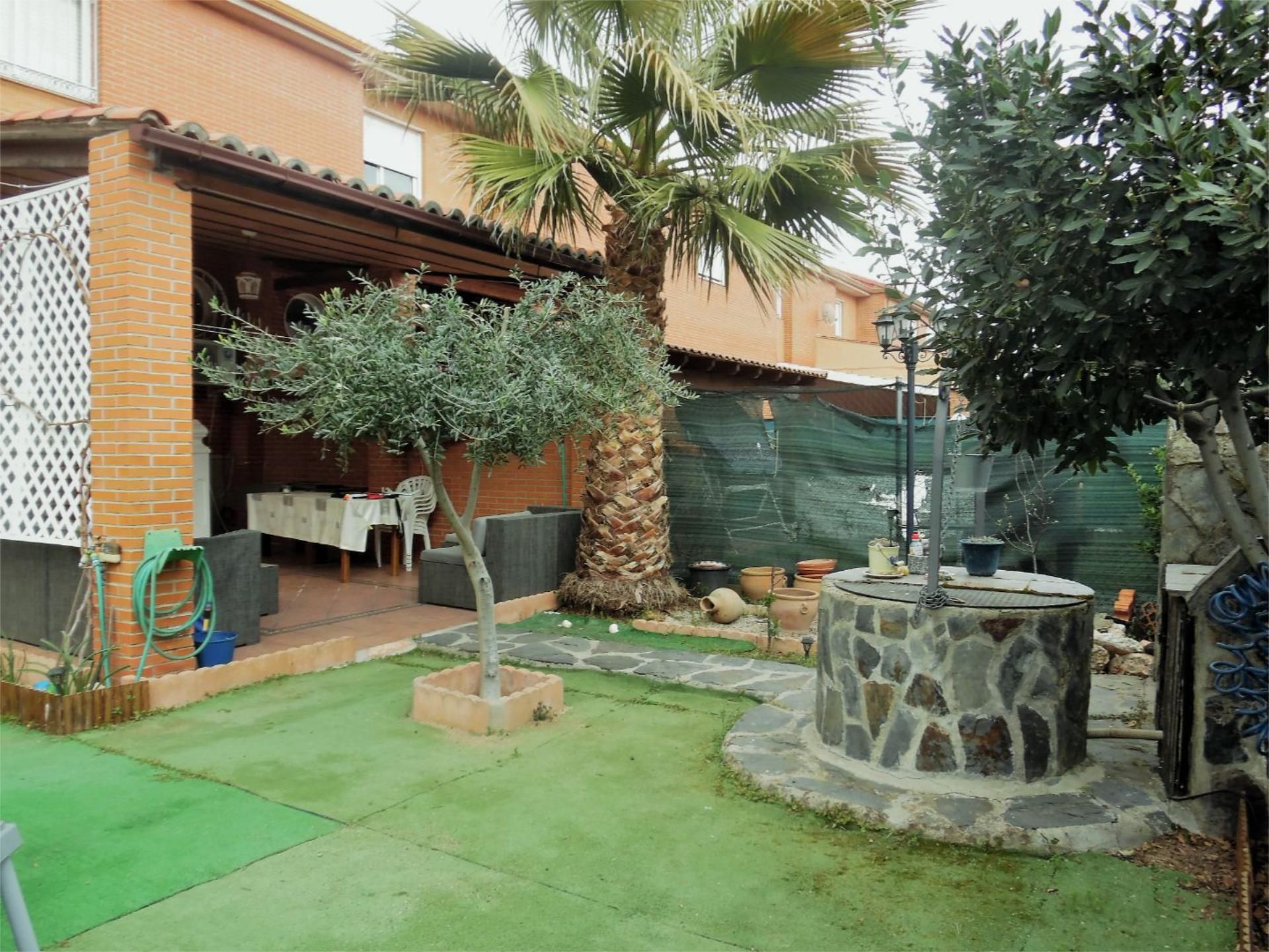 Garden of Flat for sale in Azuqueca de Henares  with Air Conditioner, Heating and Private garden