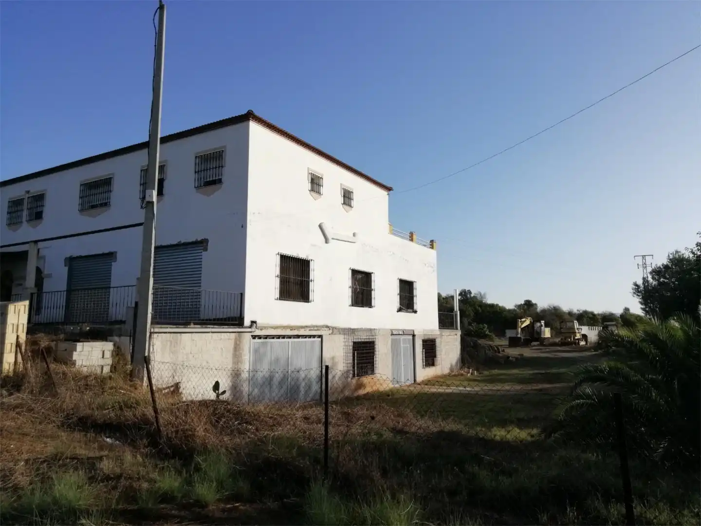 Einfamilien-Reihenhaus zum Verkauf in El Romeral - Peñón de Zapata Außenansicht von Einfamilien-Reihenhaus zum Verkauf in Alhaurín de la Torre mit Klimaanlage, Terrasse und Balkon