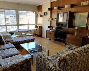 Living room of Flat for sale in Valladolid Capital  with Terrace and Storage room