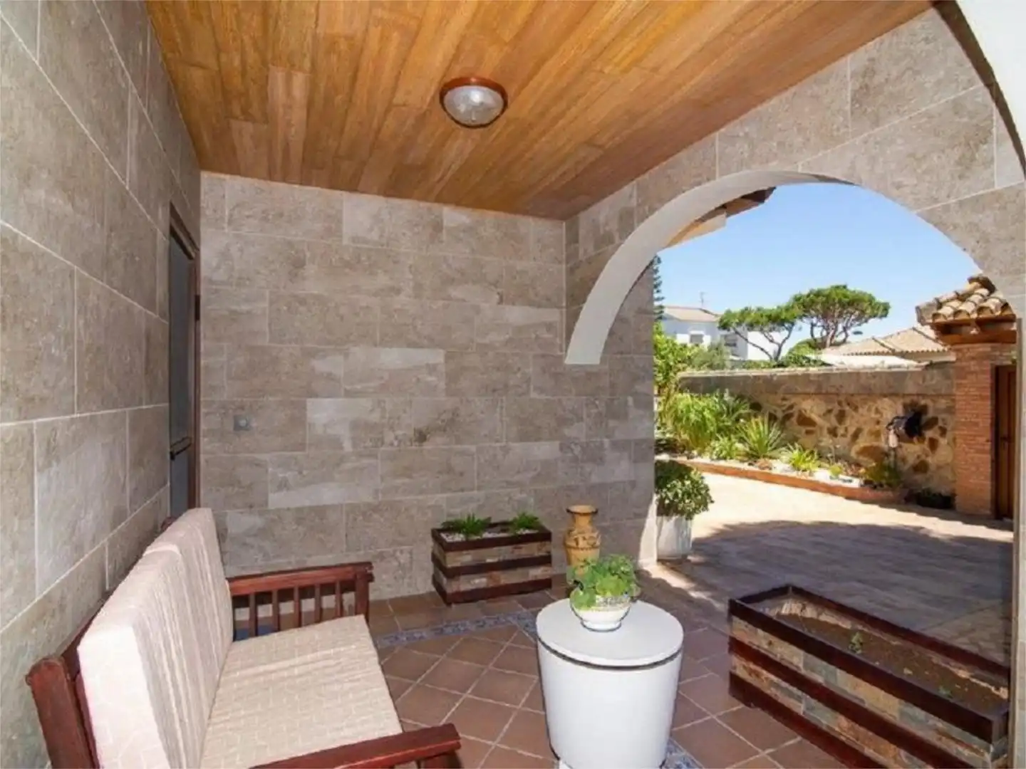 Houses for rent in Calle Bancada, 32, Sancti Petri Terrace of Houses for rent in Chiclana de la Frontera with Air Conditioner, Private garden and Terrace