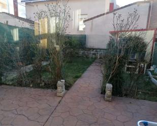 Jardí de Pis en venda en Villariezo amb Terrassa i Balcó