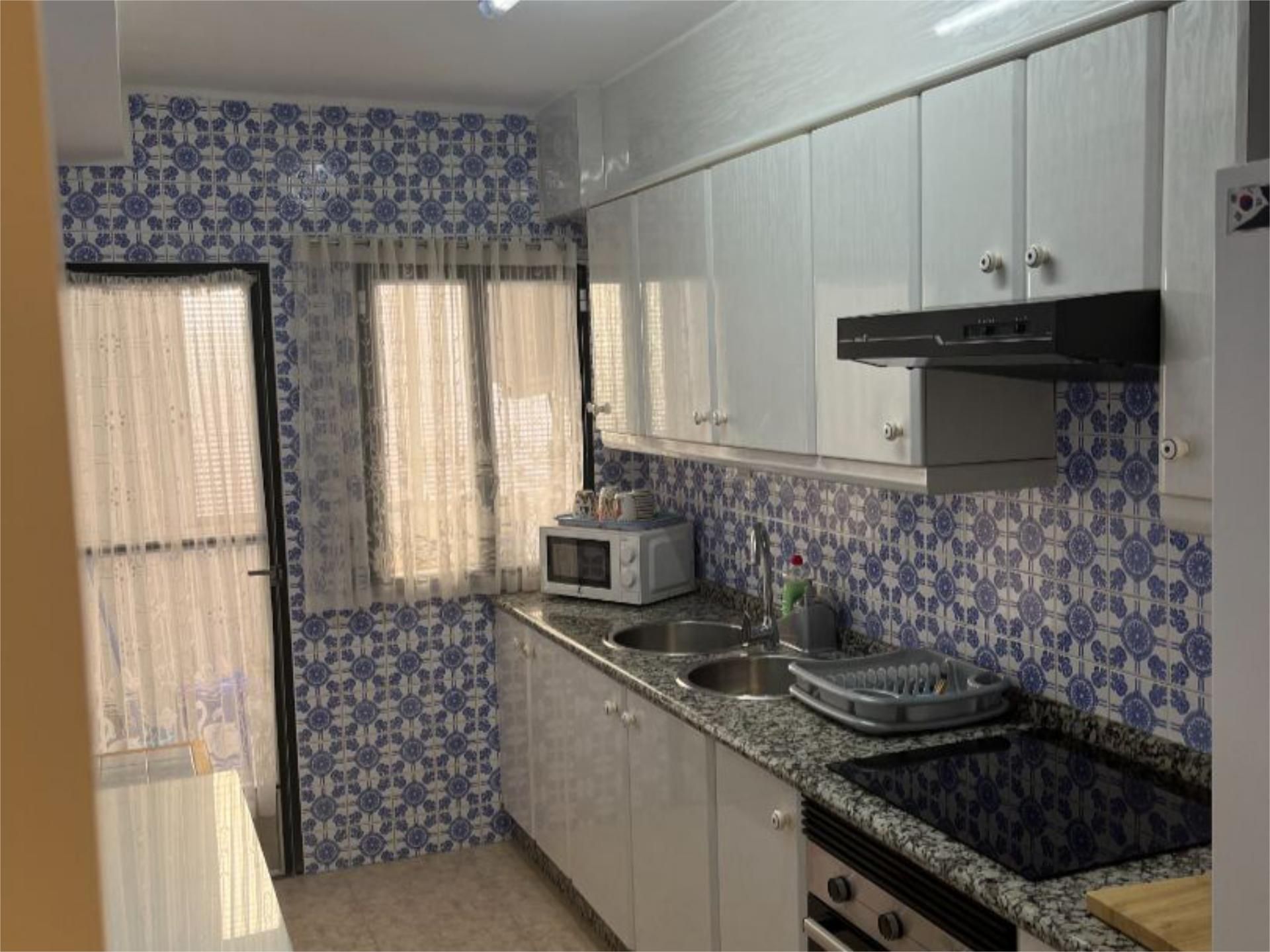 Kitchen of Flat to share in Albal  with Furnished and Balcony