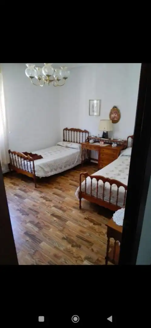 Einfamilien-Reihenhaus zum Verkauf in Calle Hospital, 9, Villafranca Montes de Oca Schlafzimmer von Einfamilien-Reihenhaus zum Verkauf in Villafranca Montes de Oca