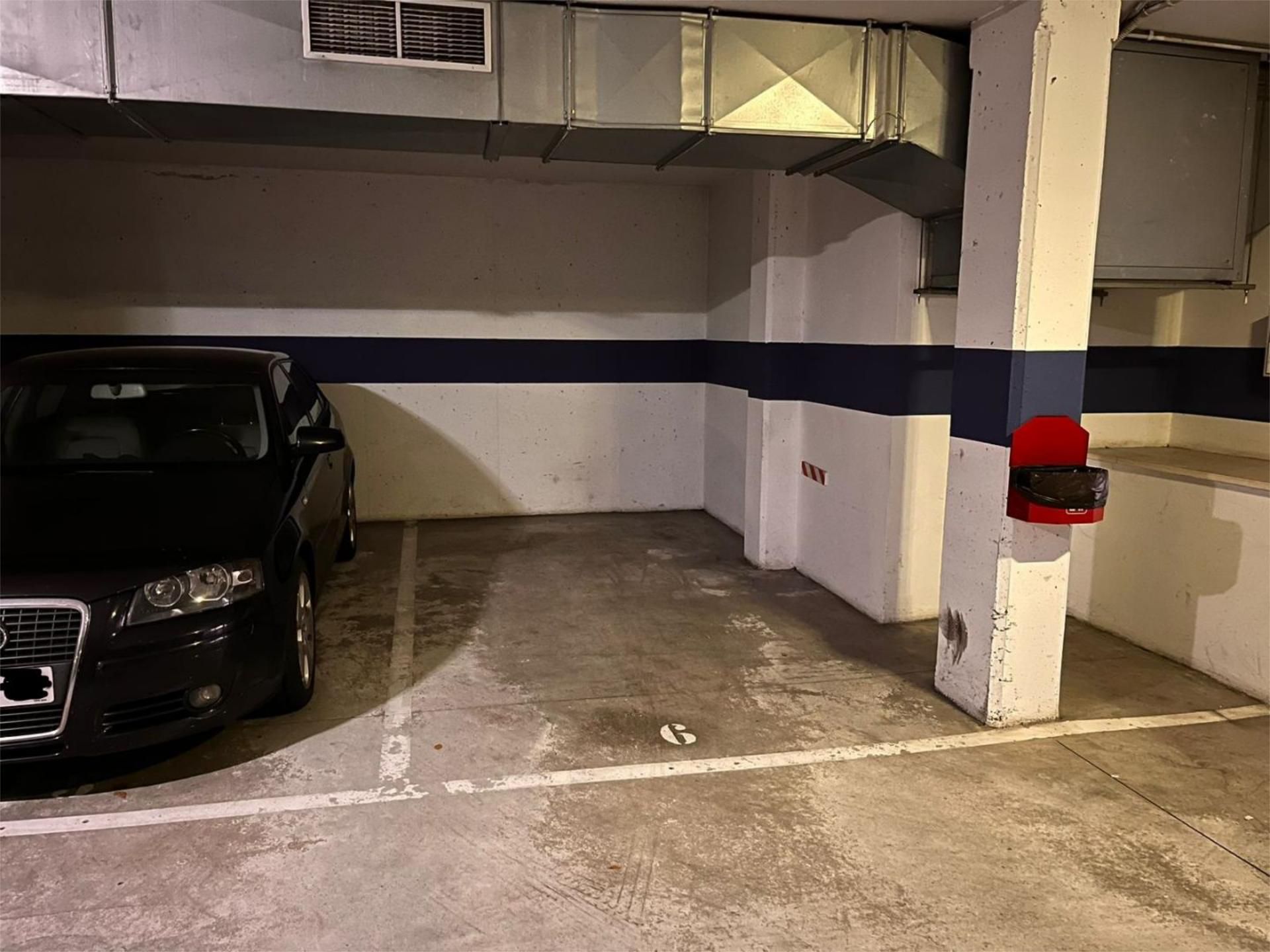 Garage for sale in Calle Julio Álvarez Mendo, 9, Corredoría - La Carisa - Prado de La Vega Parking of Garage for sale in Oviedo
