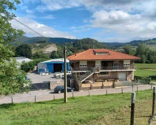 Exterior view of Single-family semi-detached for sale in Castañeda  with Terrace