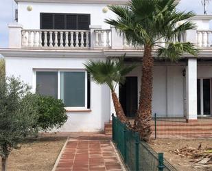 Vista exterior de Pis en venda en El Puerto de Santa María amb Aire condicionat, Terrassa i Piscina