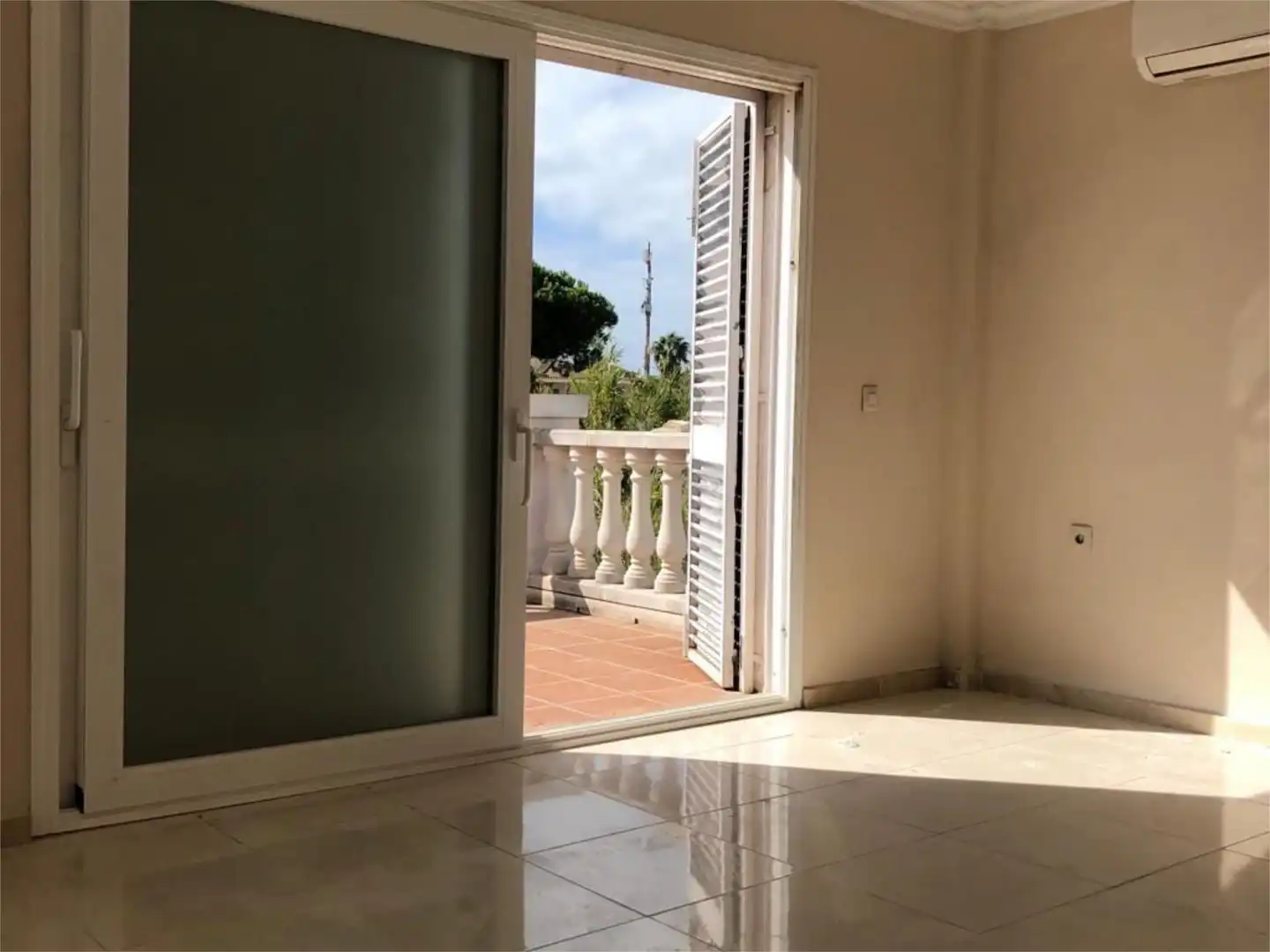 Piso en venta en Cuatro Pinos - El Carmen Piso en venta en El Puerto de Santa María con Aire acondicionado, Calefacción y Jardín privado