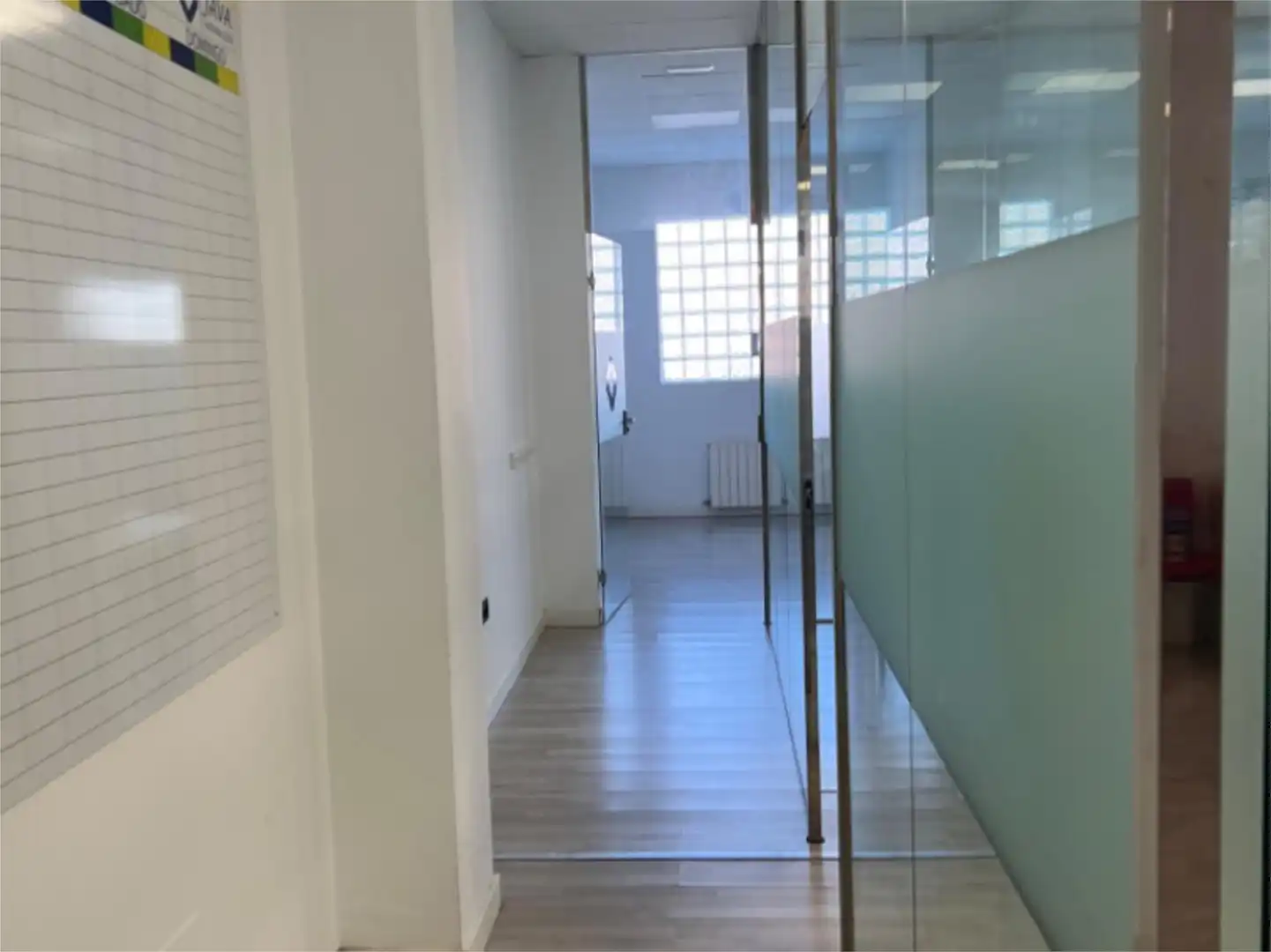 Local de alquiler en Valladolid con Calefacción, Parquet y Amueblado