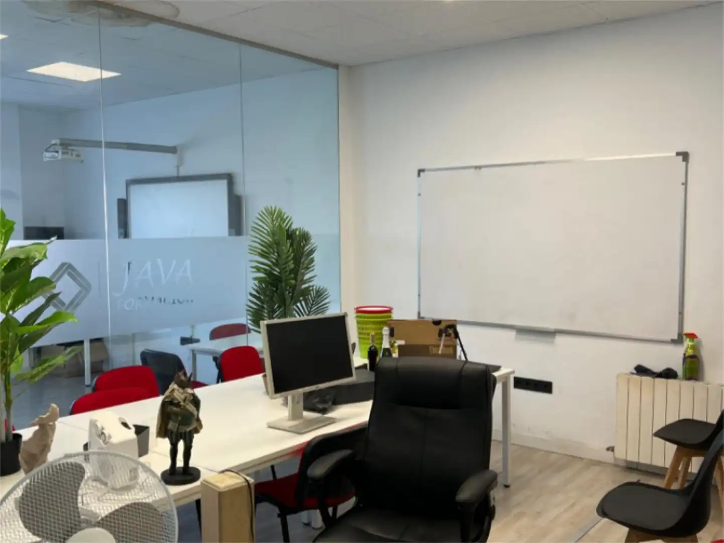 Local de alquiler en Valladolid con Calefacción, Parquet y Amueblado