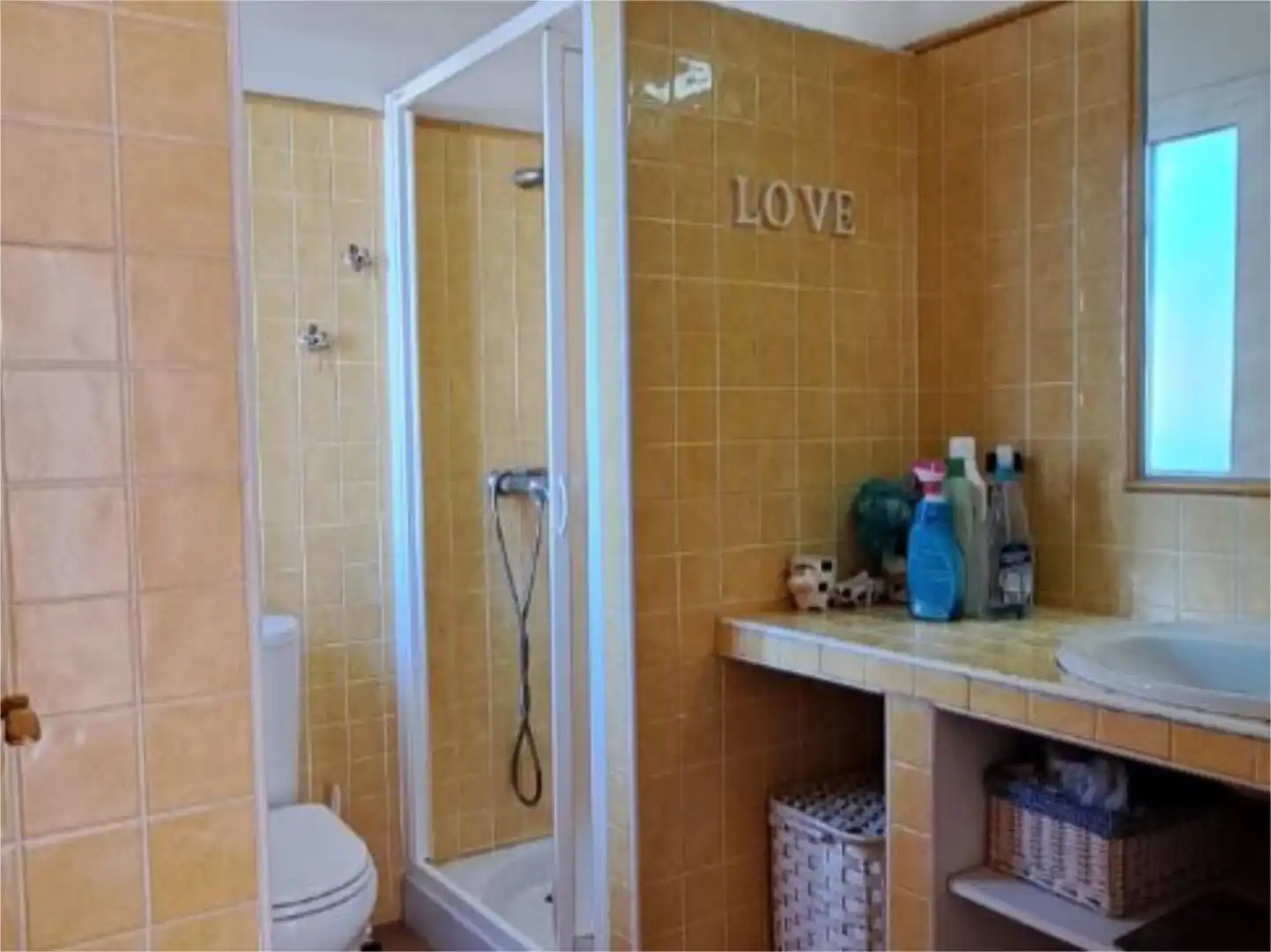 Houses for sale in Calle Corbeta, 3, Puerto Rey Bathroom of Houses for sale in Vera with Air Conditioner, Terrace and Balcony