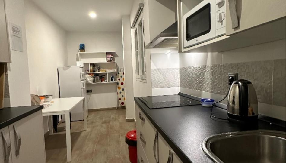 Estudi per a compartir a Plaza de San Isidro, 9, San Ildefonso, Granada - imatge 1 Foto 1 de Estudi per a compartir a Plaza de San Isidro, 9, San Ildefonso, Granada