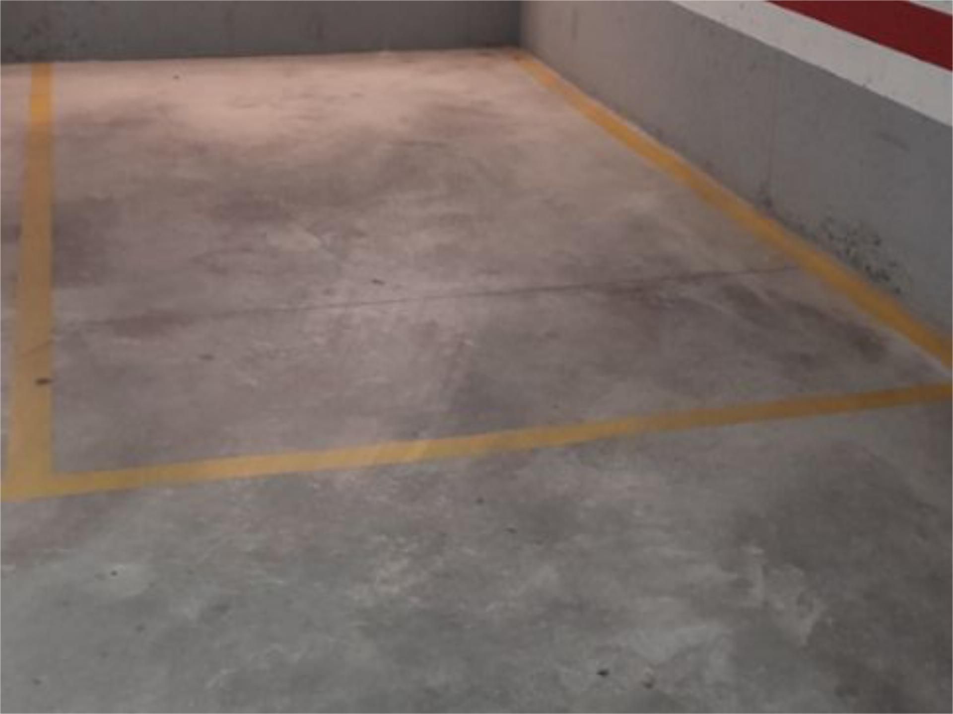 Parkplatz von Garage miete in Santomera