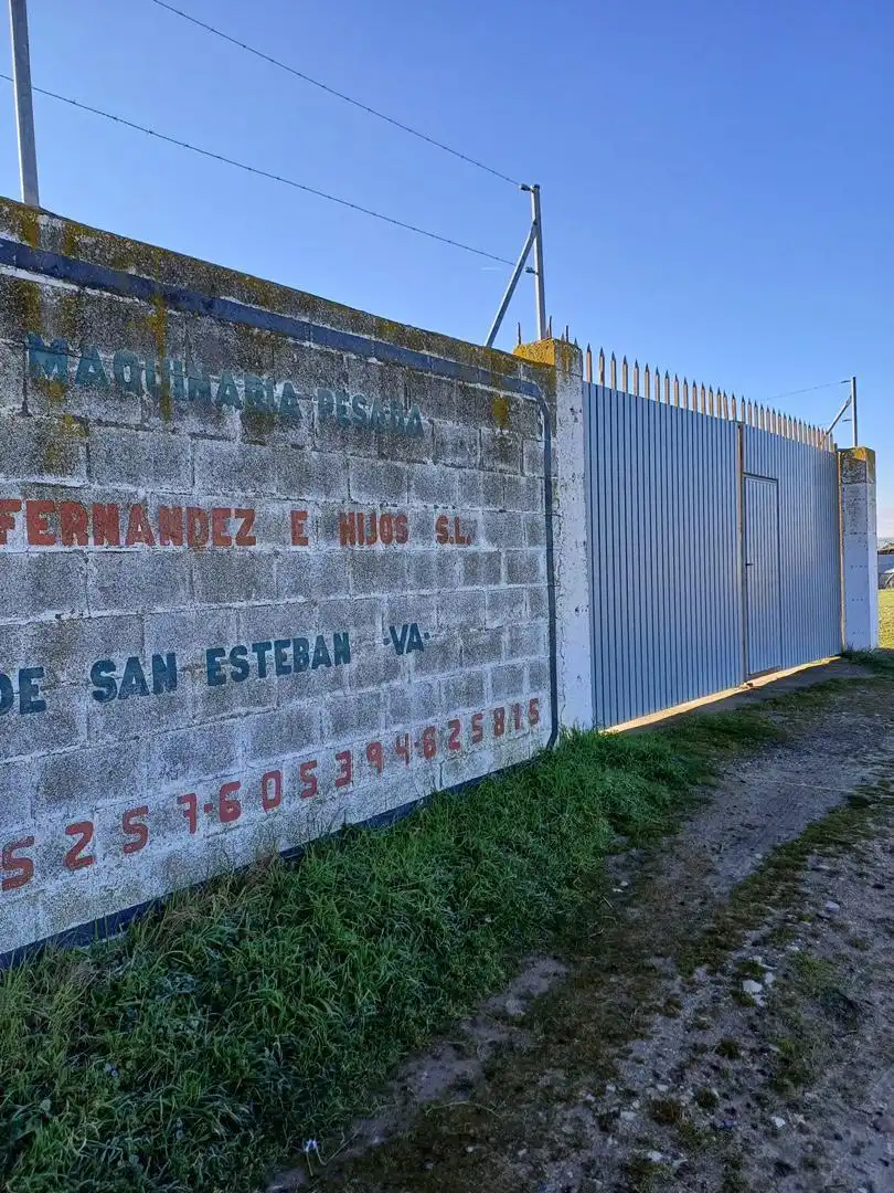 Parking of Land for sale in Pedrajas de San Esteban